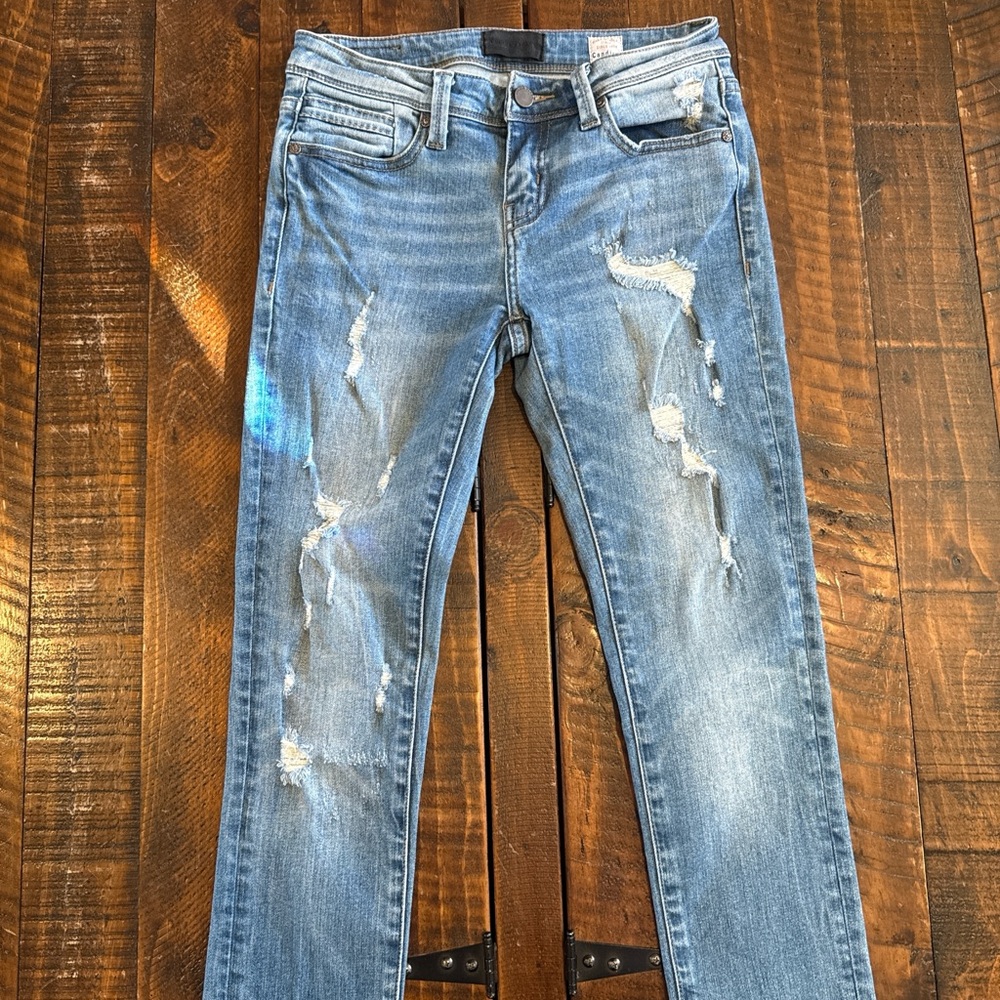 BKE Buckle Black Fit No. 53 Skinny Jeans 25x32 Distressed Stretch Denim